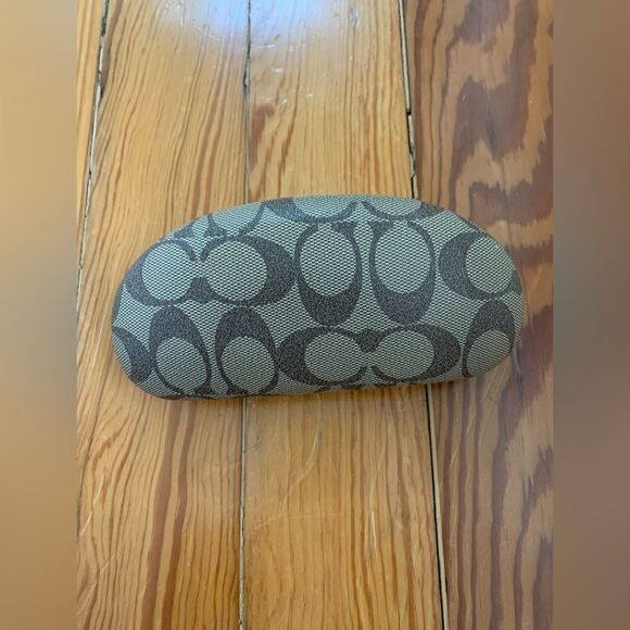 Coach Sunglasses Case - Picture 3 of 3